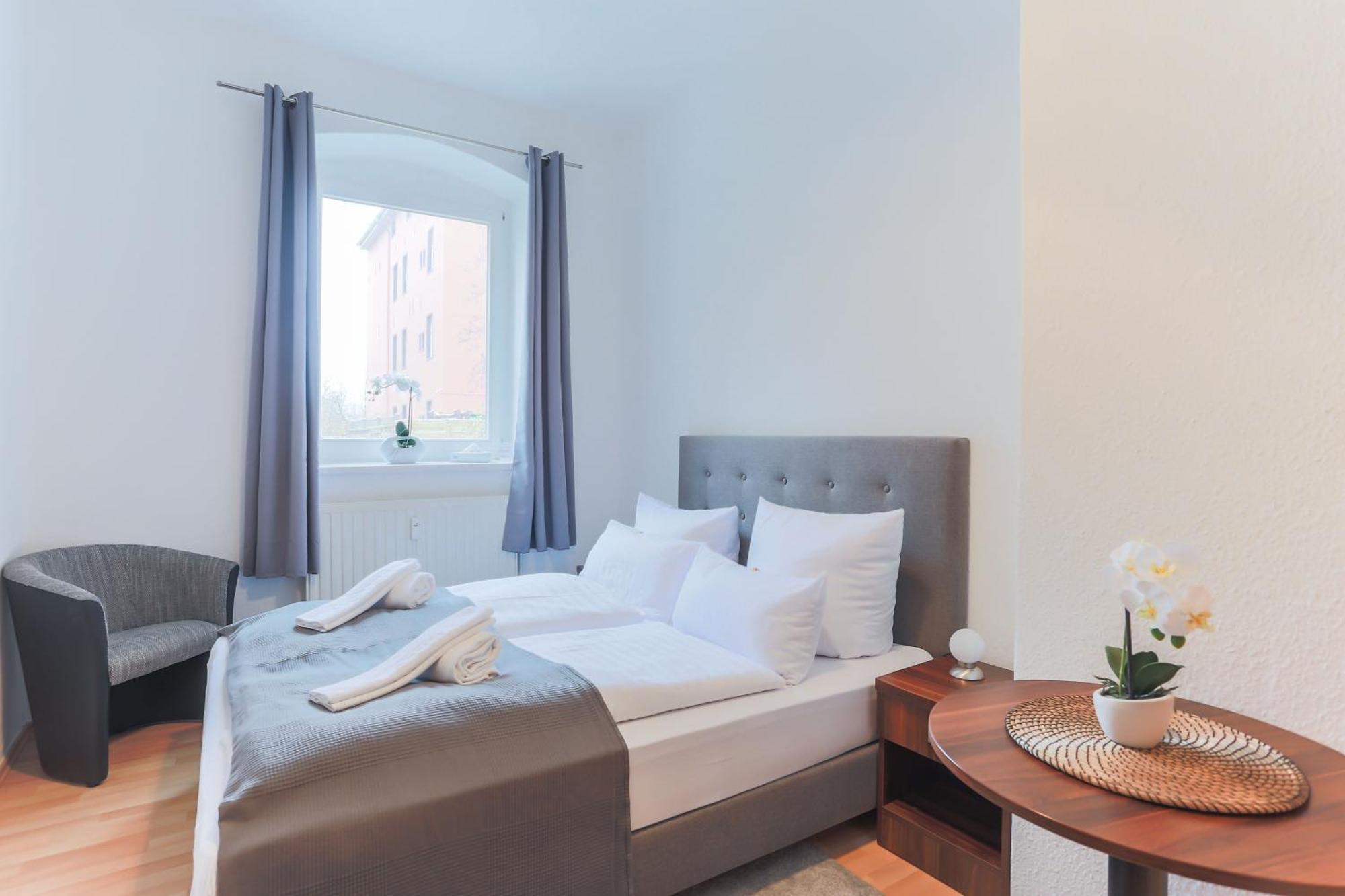 Viadrina Rooms & Apartments Frankfurt-Oder Am Park Im Zentrum Frankfurt  Bagian luar foto