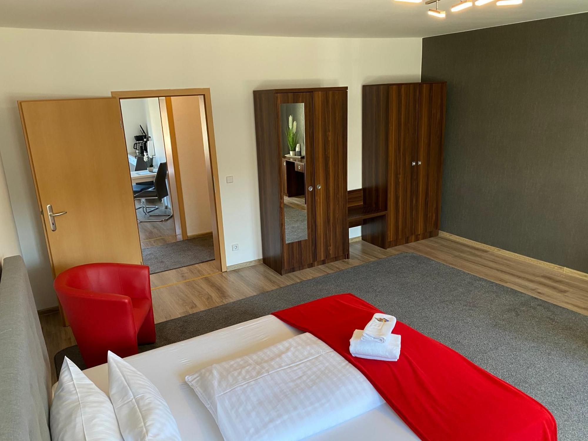 Viadrina Rooms & Apartments Frankfurt-Oder Am Park Im Zentrum Frankfurt  Bagian luar foto